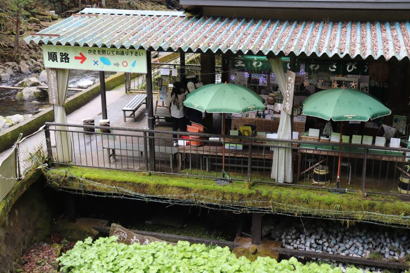 浄蓮の滝の売店