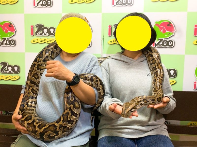 動物園 iZooで記念撮影