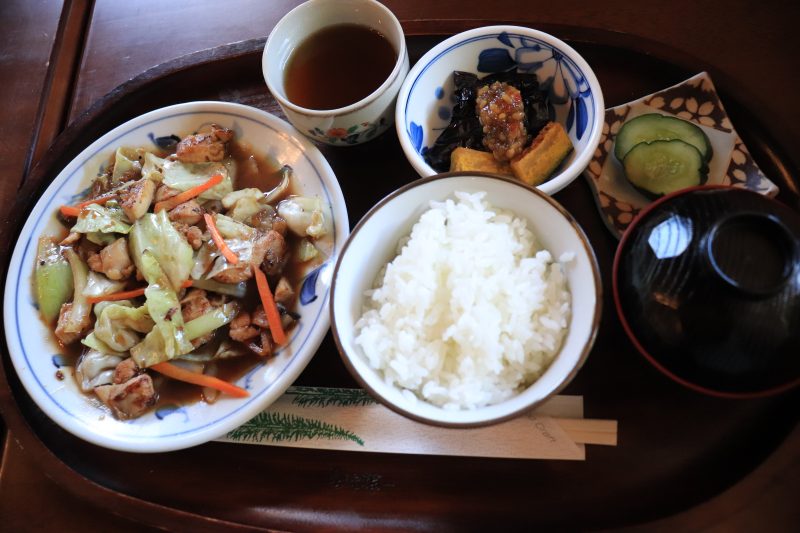 道の駅 馬瀬 美輝の里に隣接の美輝ー(ミッキー）メニューのケイチャン定食