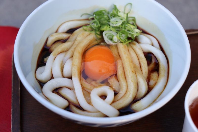 伊勢うどんのふくすけ 月見伊勢うどん