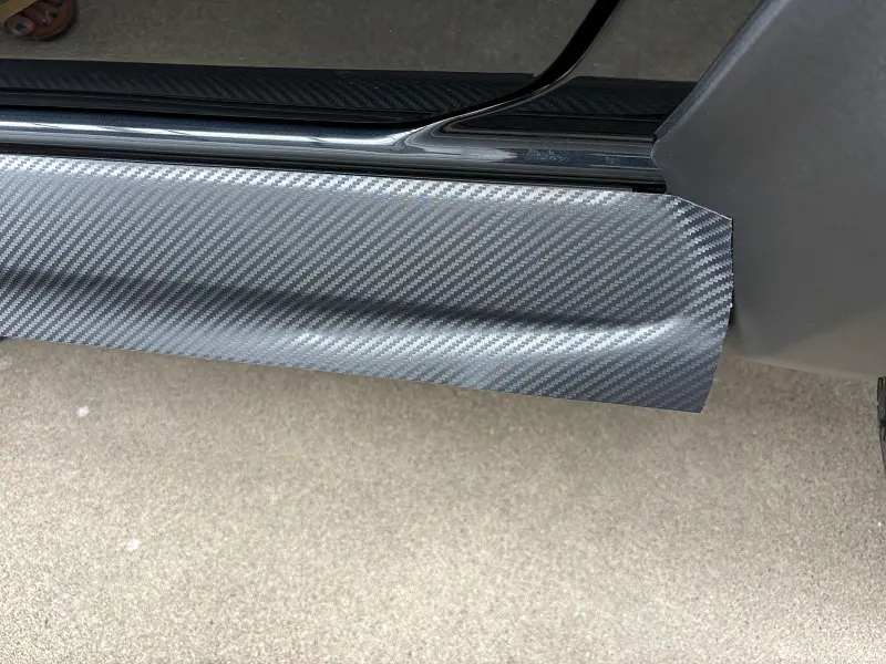 ジムニーシエラ サイドスポイラー カーボン調ステッカー