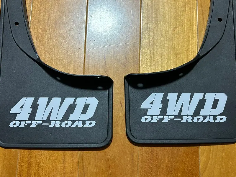 ジムニーマッドガード