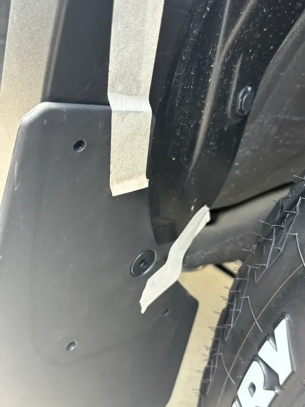 ジムニーマッドガード