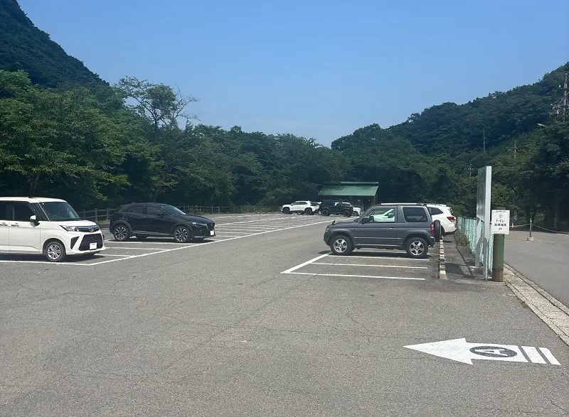 竜が岳　宇賀渓駐車場