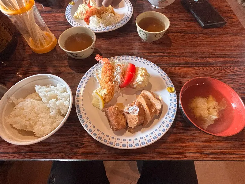 仙丈小屋のディナー