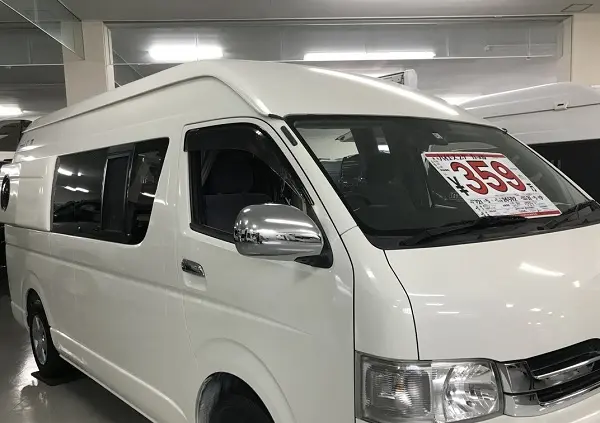 ハイエースキャンピングカー