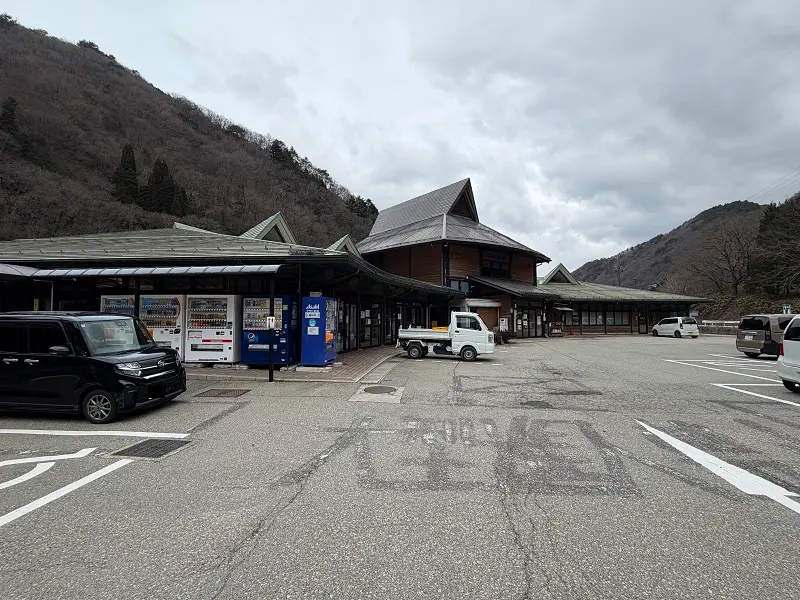 道の駅-飛騨街道なぎさ