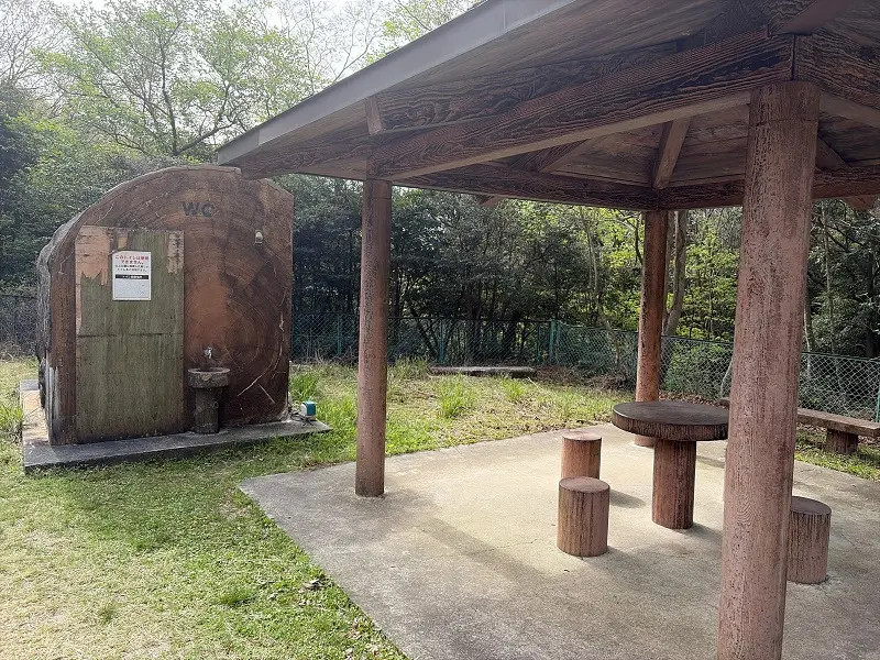 多度山山上公園ヤング広場